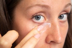 stem cell under eye treatment