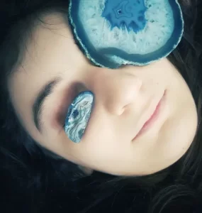 derma e stem cell eye lifting treatment